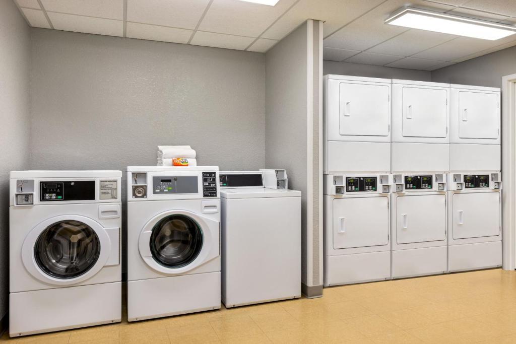 Do Marriotts Have Washers And Dryers