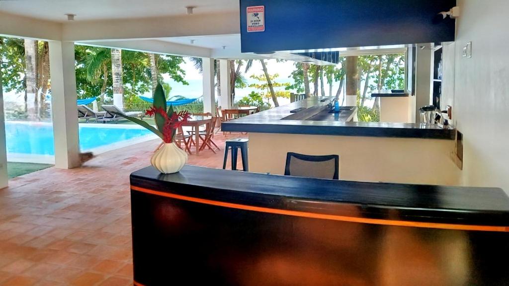 Bazén v ubytování OP Signature ApartHotel & Luxury Villas nebo v jeho okolí
