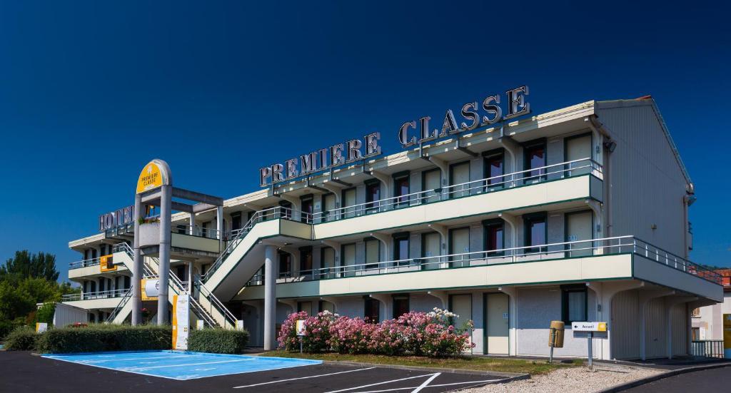 Première Classe Clermont Ferrand Nord