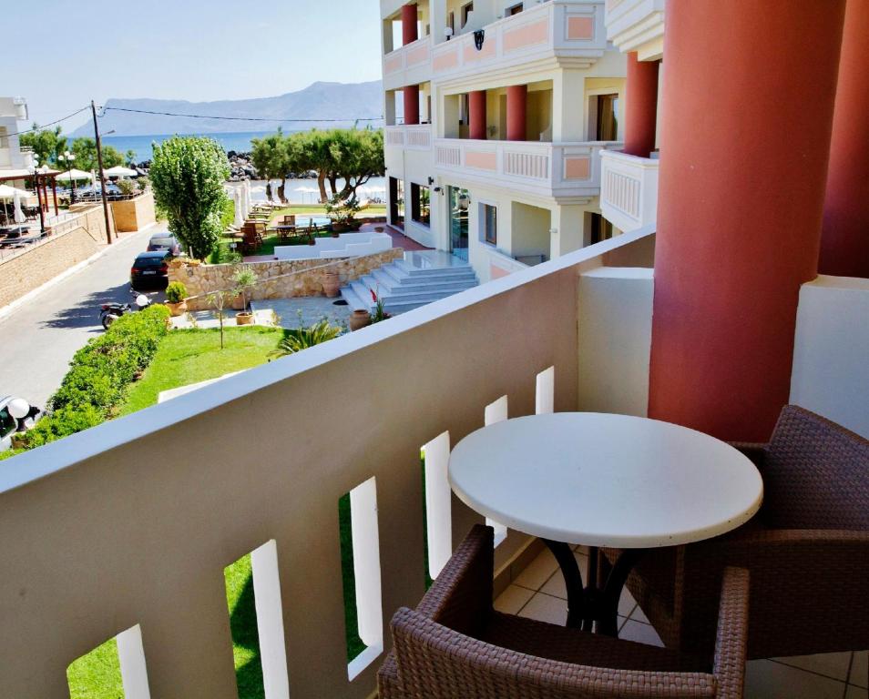 Balkón nebo terasa v ubytování Aphrodite Beach