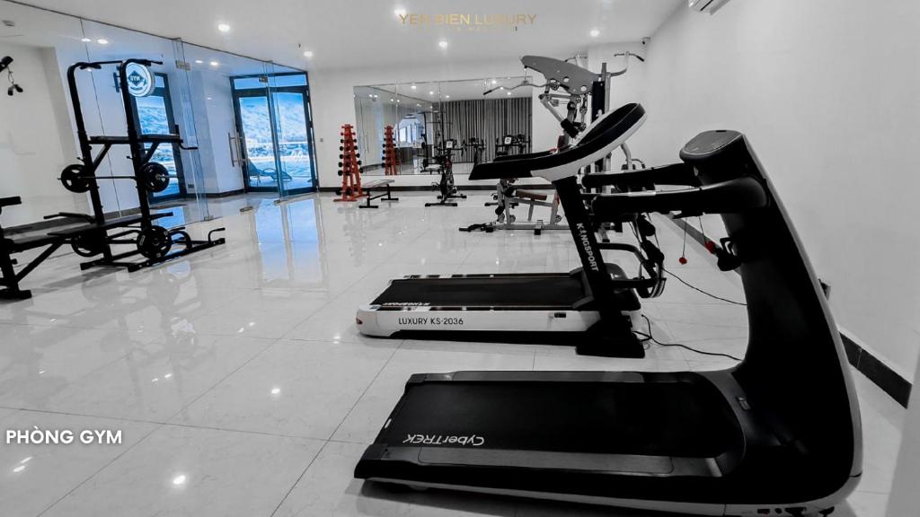 Phòng/tiện nghi tập thể dục tại YEN BIEN LUXURY HOTEL