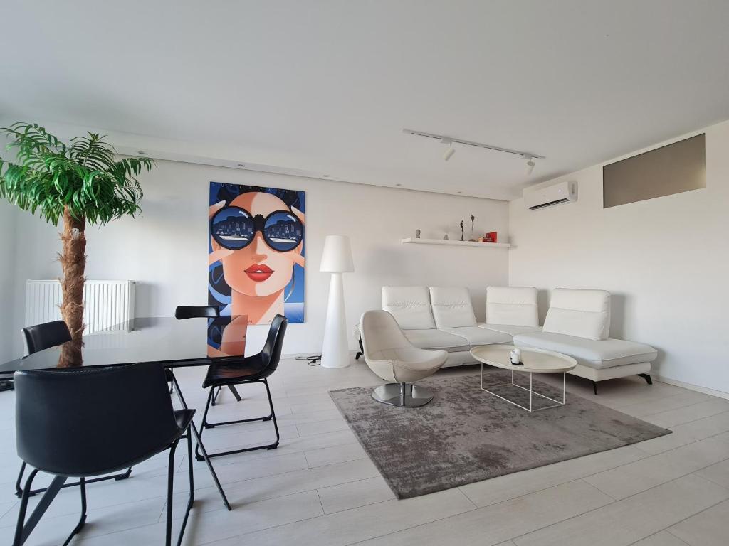 Gallery image with a fresh perspective