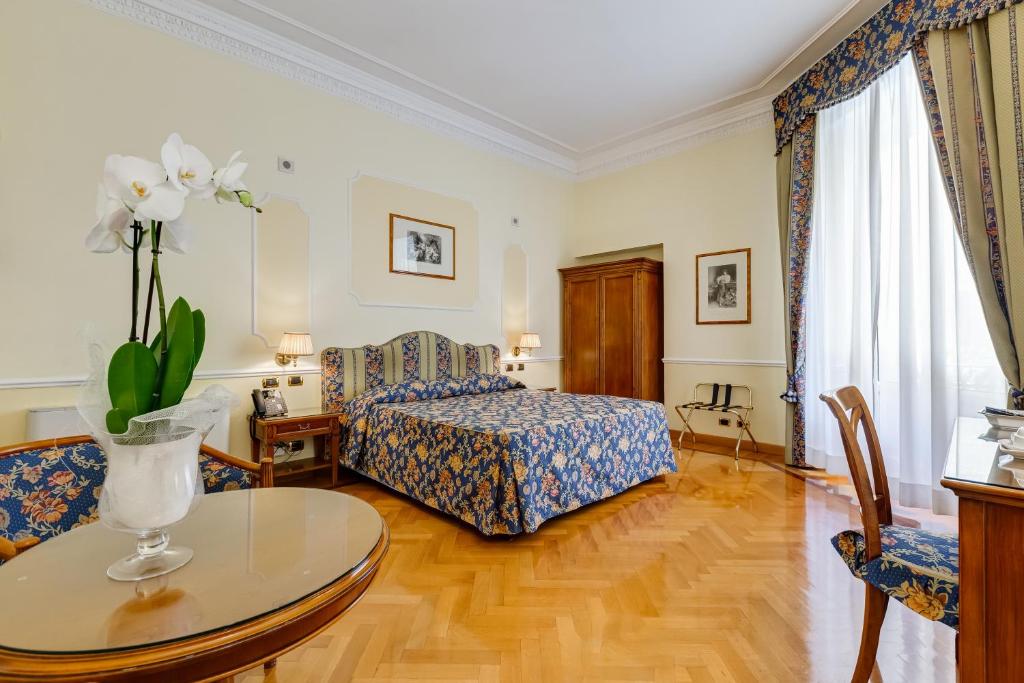 Hotel Cellini - Resim 17