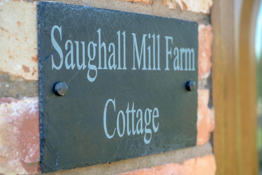 Certifikát, hodnocení, plakát nebo jiný dokument vystavený v ubytování Saughall Mill Farm Cottage