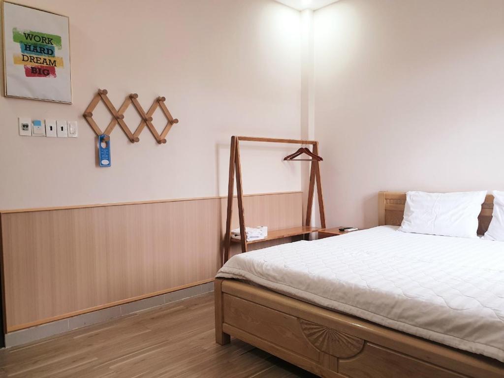 Hotel Mỹ Phương - Double Room With Garden View