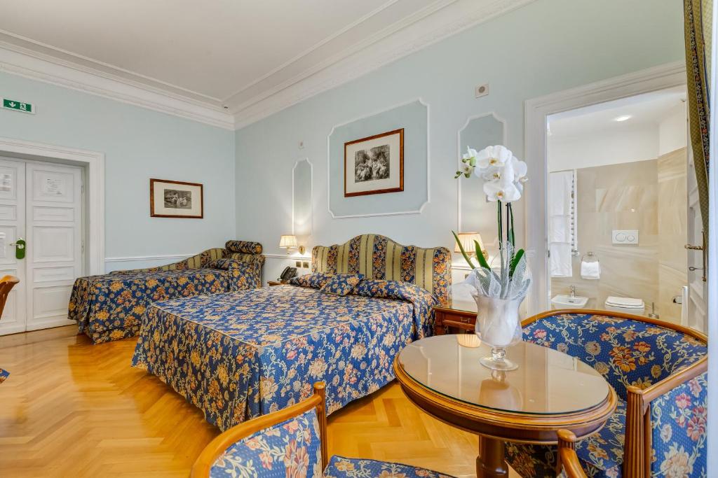 Hotel Cellini - Resim 44