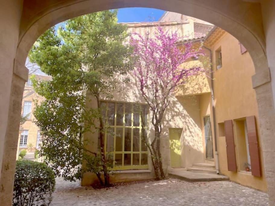 Gambar di galeri bagi LUXURY Enchanting Duplex Aix Center di Aix-en-Provence