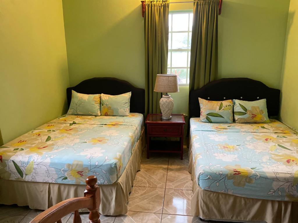 Gallery image of Shirvan Holiday Apartments Two Bedroom in Canaan