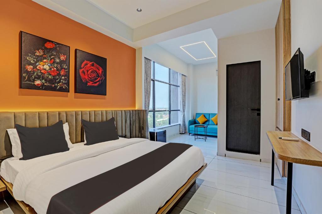 Postel nebo postele na pokoji v ubytování HOTEL LEE PLATINUM