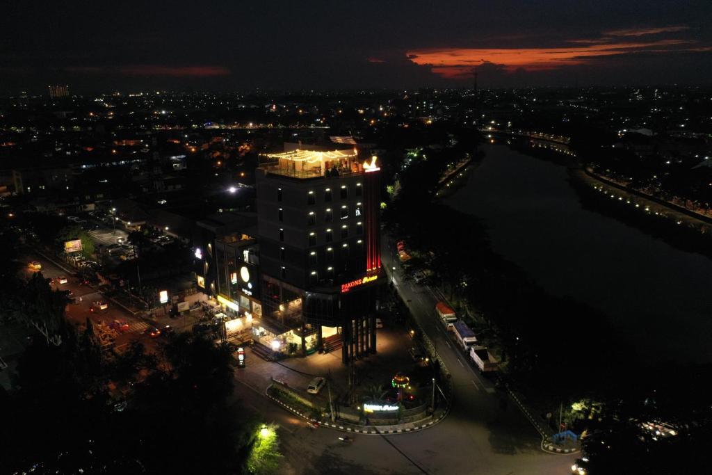 Vista aerea di Pakons Prime Hotel