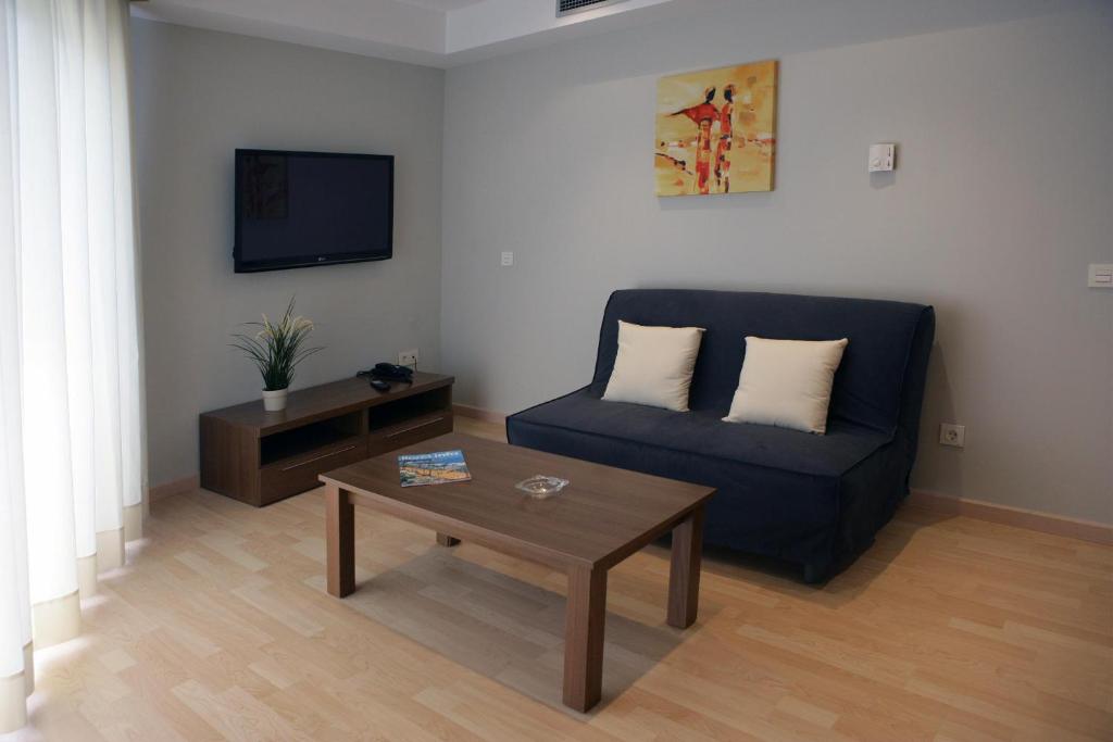 TV a/nebo společenská místnost v ubytování Hotel Acapulco