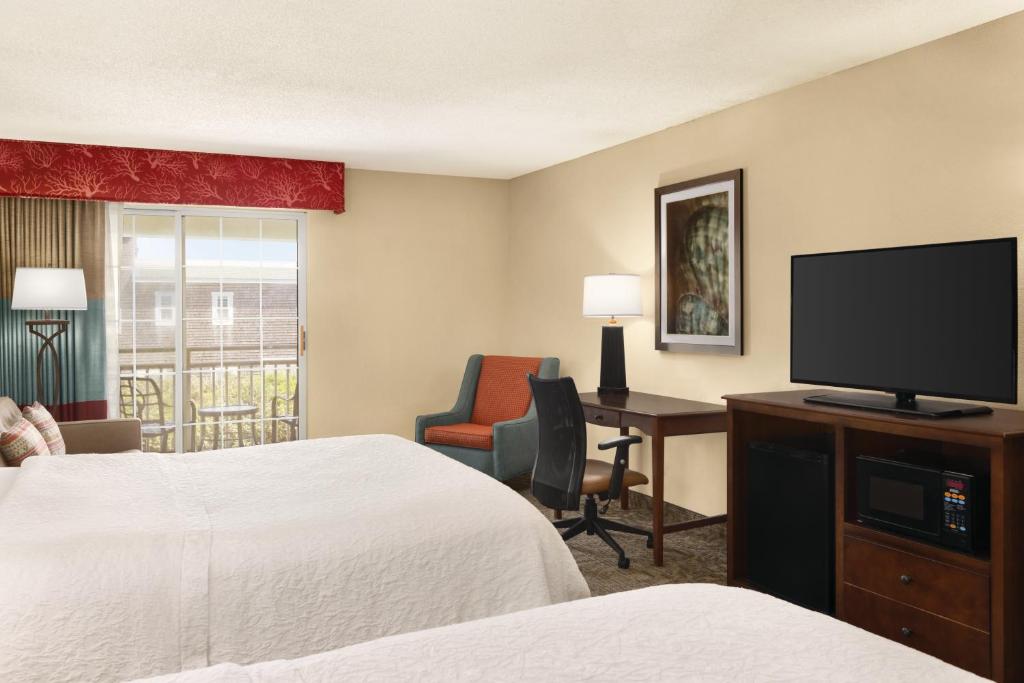 Hampton Inn & Suites Outer Banks/Corolla photo