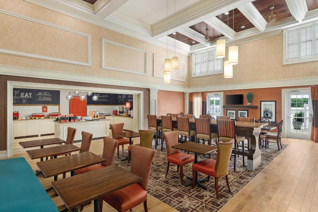 Hampton Inn & Suites Outer Banks/Corolla - Estudio Queen Con Vista Al Mar Y A La Piscina