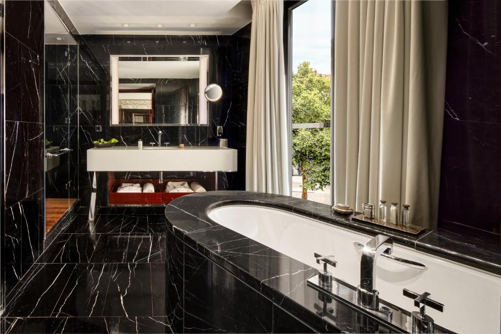 Bvlgari Hotel London - Resim 6