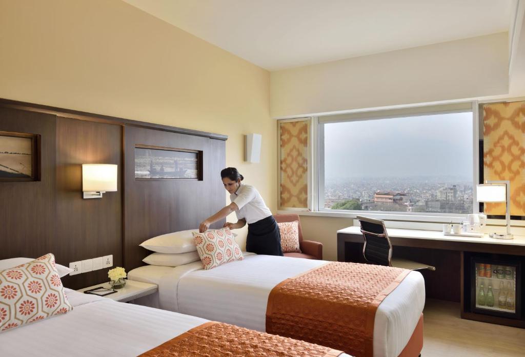 Postel nebo postele na pokoji v ubytování Fairfield by Marriott Kathmandu