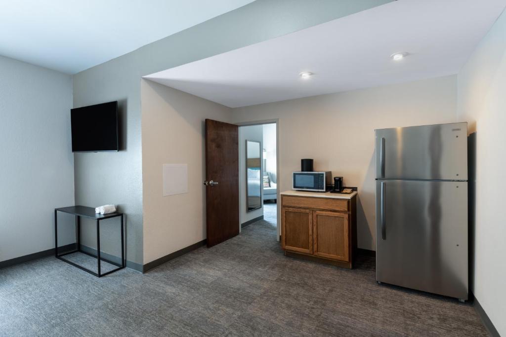 TRYP by Wyndham Tallahassee North I-10 Capital Circle - Suite Fitness Con Cama King, Para No Fumadores