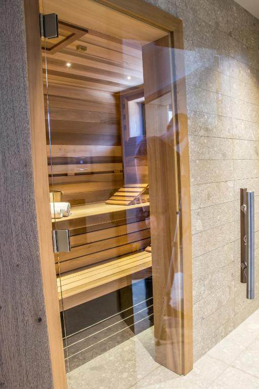 Koupelna v ubytování KAUZ - Design Chalets inkl Lungau Card