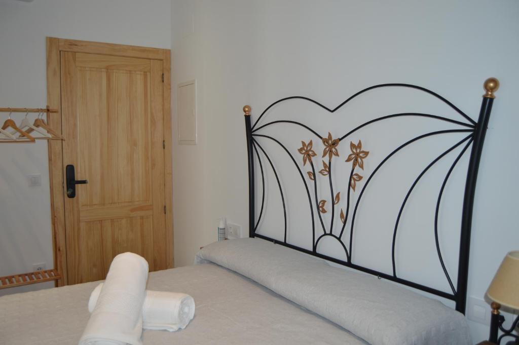 Apartamentos El Aljibe Relax Tourist Cordoba - 4