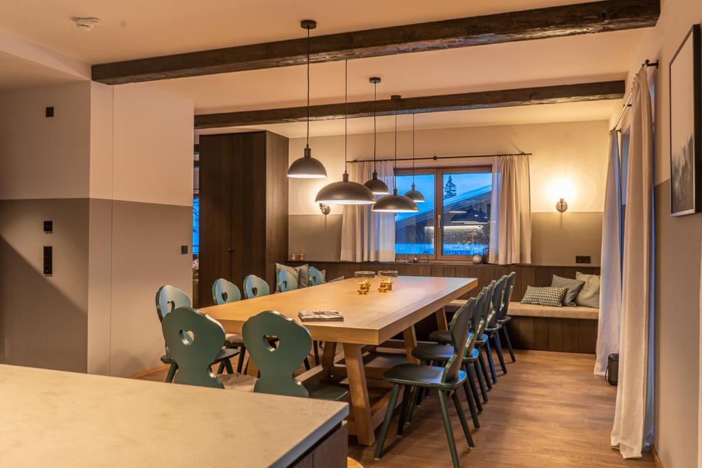 Posezení v ubytování KAUZ - Design Chalets inkl Lungau Card