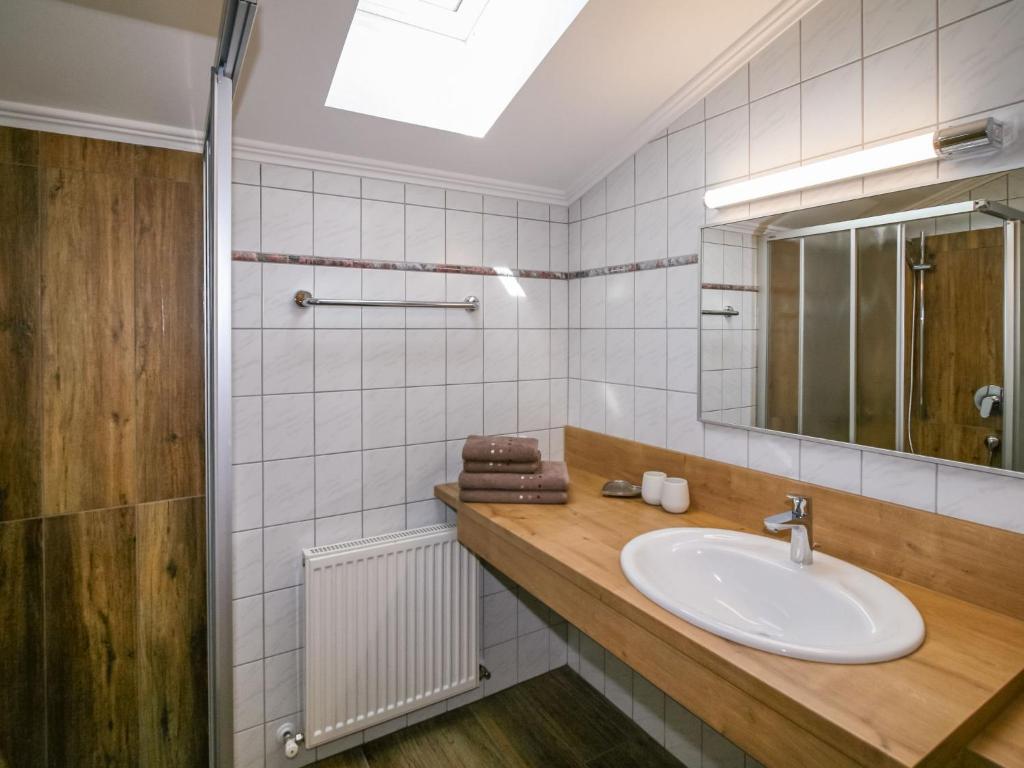 Koupelna v ubytování Apartment Hundsbichler-2 by Interhome