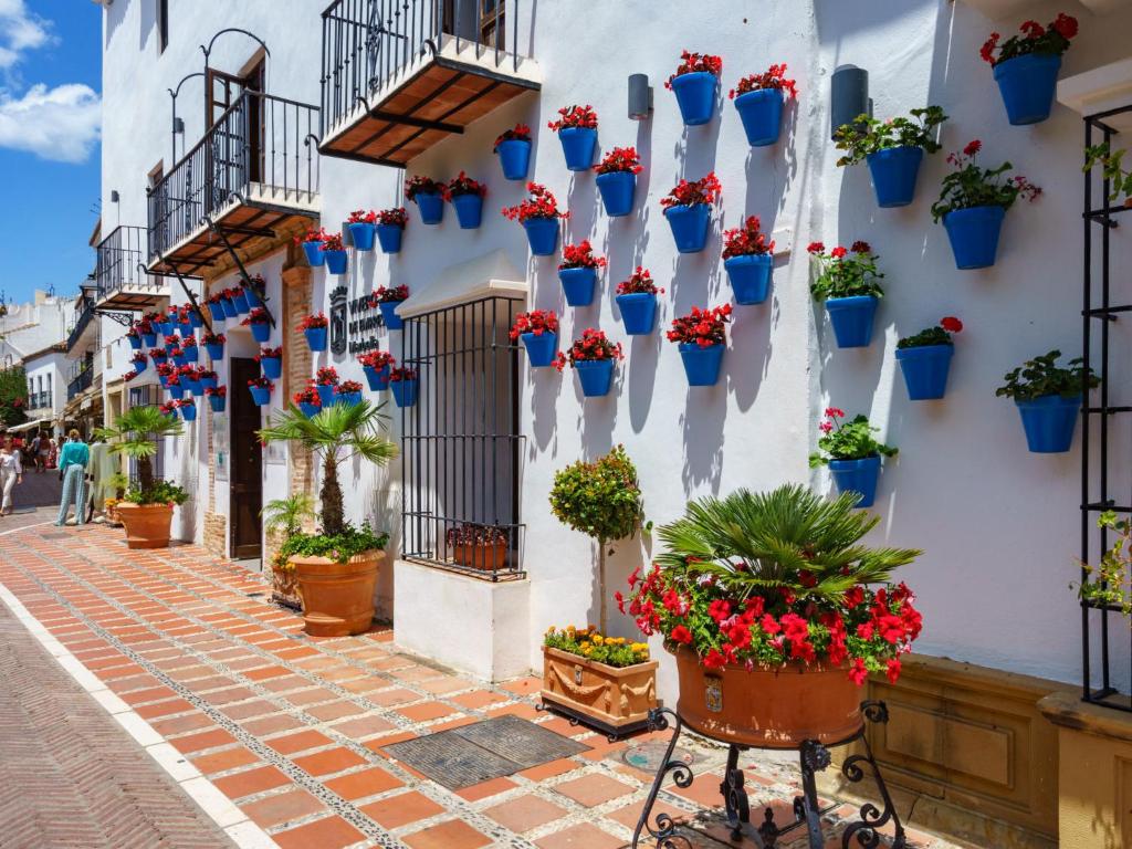 Apartment Fontanilla by Interhome, Marbella – Updated 2023 Prices