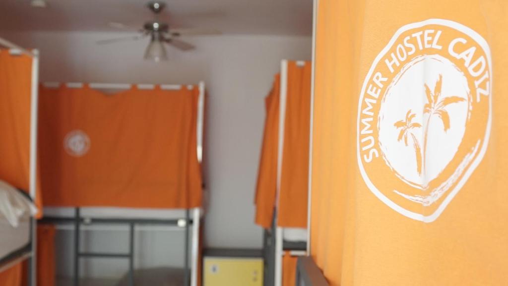 Certifikát, hodnocení, plakát nebo jiný dokument vystavený v ubytování Summer Cádiz