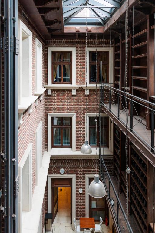 Palazzo Rosso Old Town - Resim 12