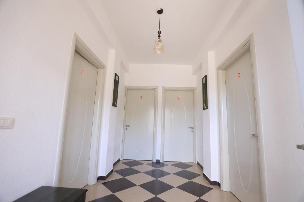 Postel nebo postele na pokoji v ubytování Turka Lake House