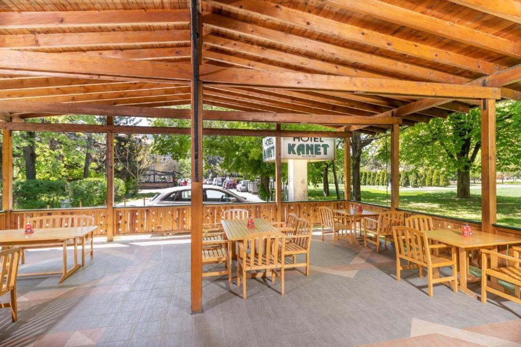 Restaurace v ubytování Hotel Kanet
