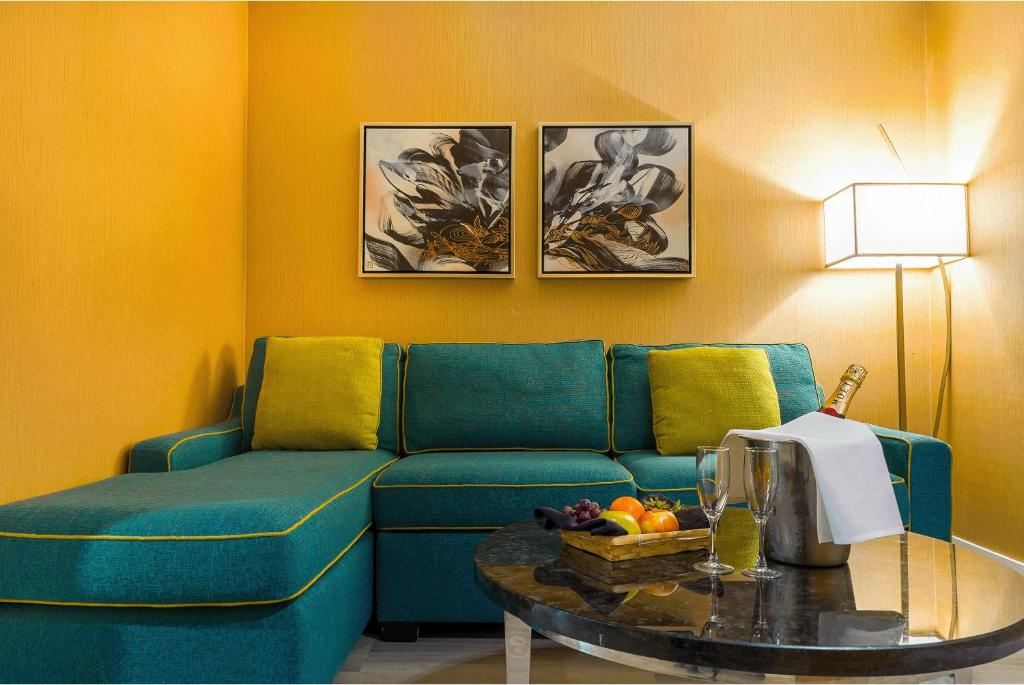 Executive Plaza Hotel & Conference Centre, Metro Vancouver photo