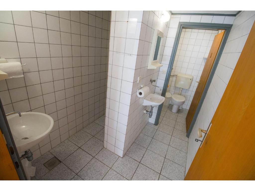 Koupelna v ubytování Bol Residence