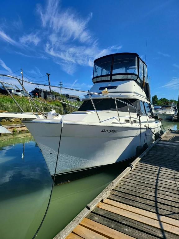 Dockside Getaways Inc