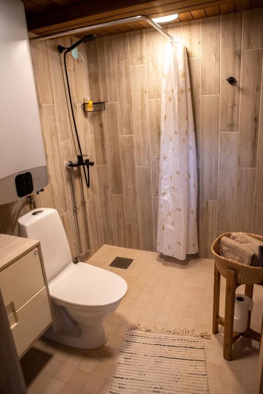 Koupelna v ubytování Haanjamehe Taluhotell