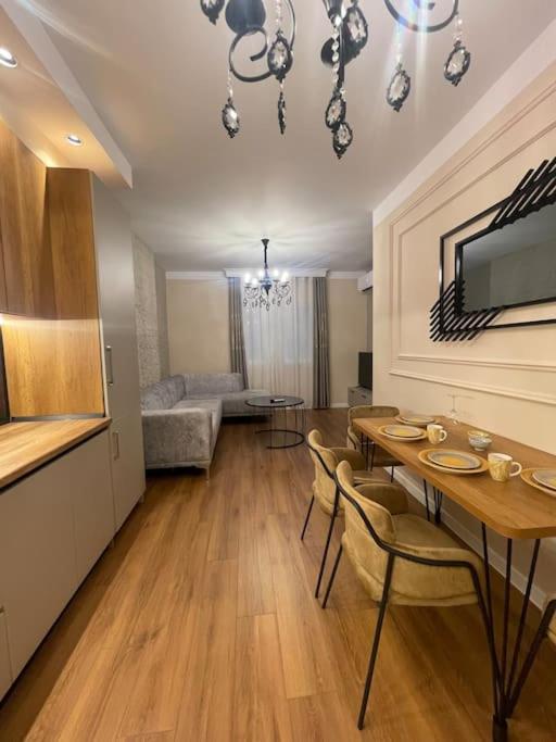 Square INN Komuna - Image 2
