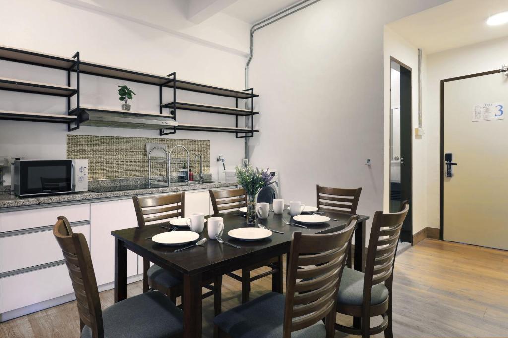 Polaris Suite - Two-Bedroom Apartment