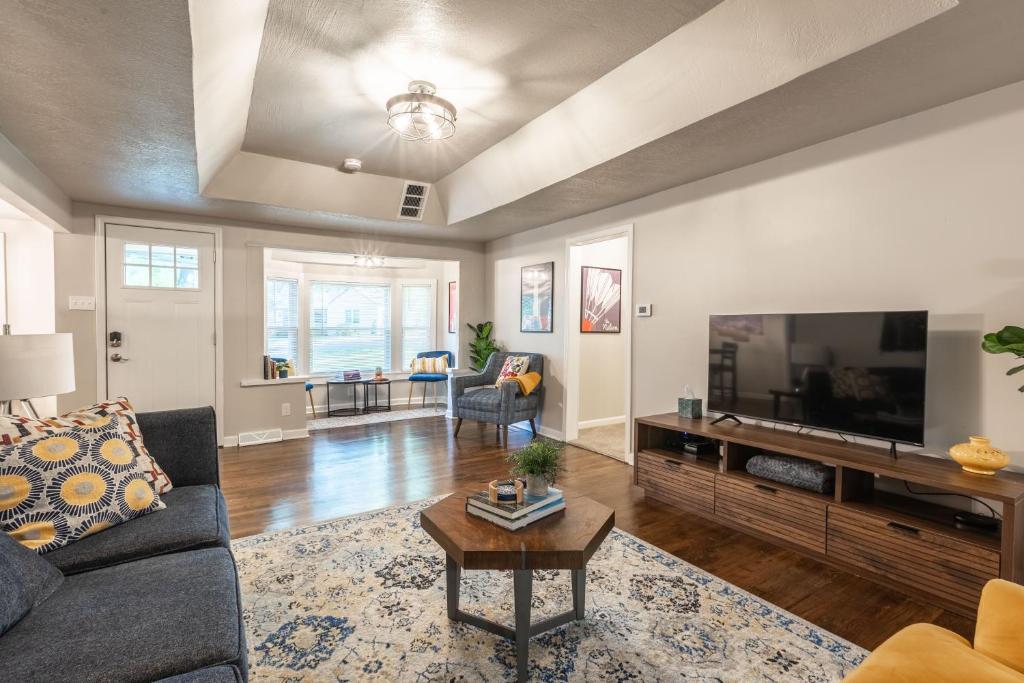 Kansas City Riverside Retreat, Kansas City (updated prices 2024)