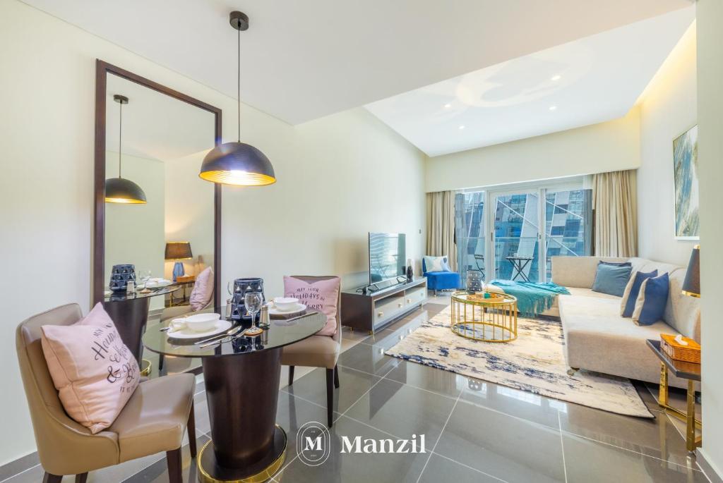 Fotografie z fotogalerie ubytování Manzil - Designer 1 BR Apt near Burj & Dubai Mall v Dubaji
