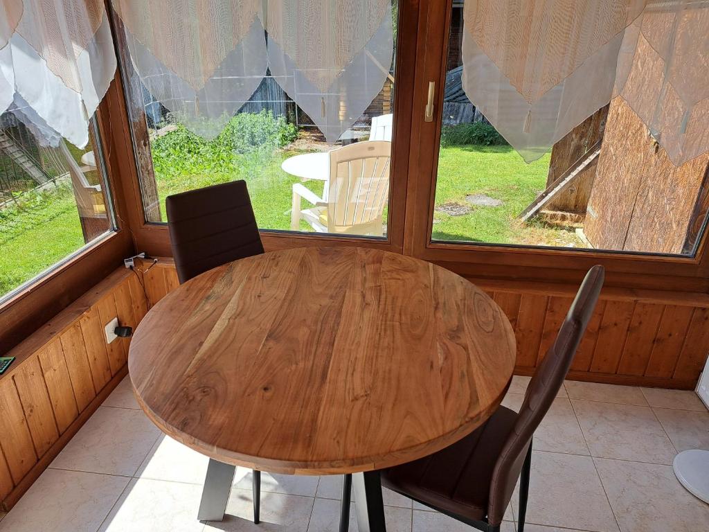 Fotografie z fotogalerie ubytování Charmante maison individuelle v destinaci Les Verrières