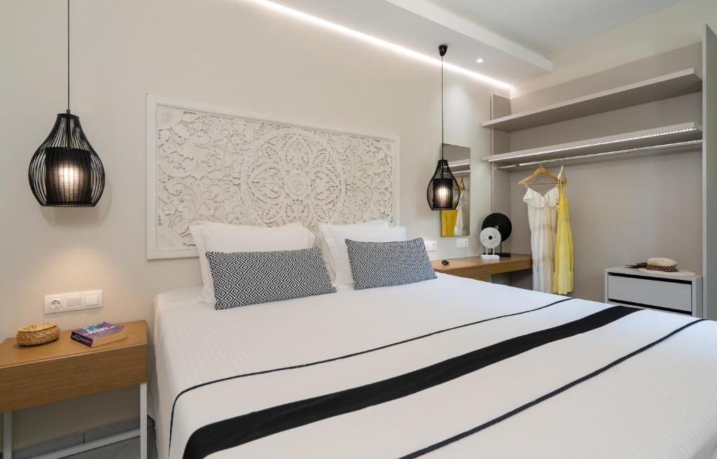 Posteľ alebo postele v izbe v ubytovaní Blue View Villas