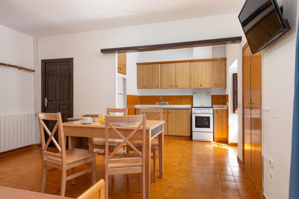 Santuari de Lluc - Apartamento De Dos Dormitorios