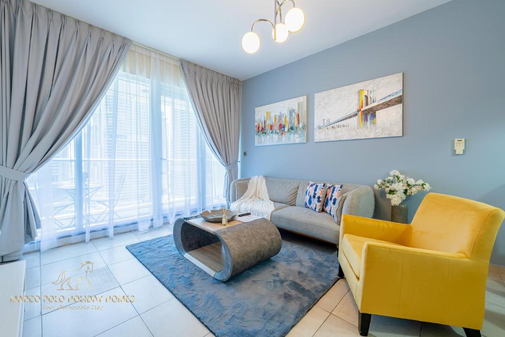 Fotografie z fotogalerie ubytování Marco Polo - Striking Lake Views at JLT ,1 BR, 2 Balconies v Dubaji