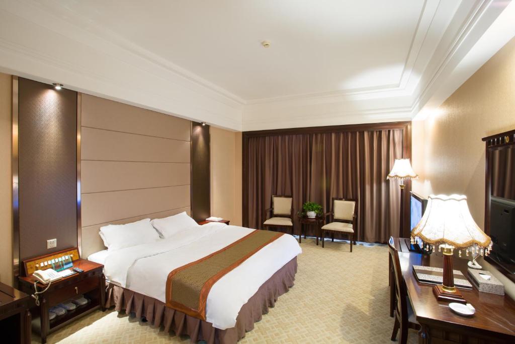 Chaozhou Hotel - Housity