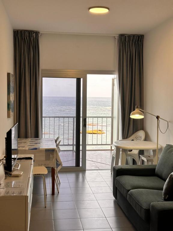 Fotografie z fotogalerie ubytování First Line with Terrace in Las Canteras Beach. v destinaci Las Palmas de Gran Canaria