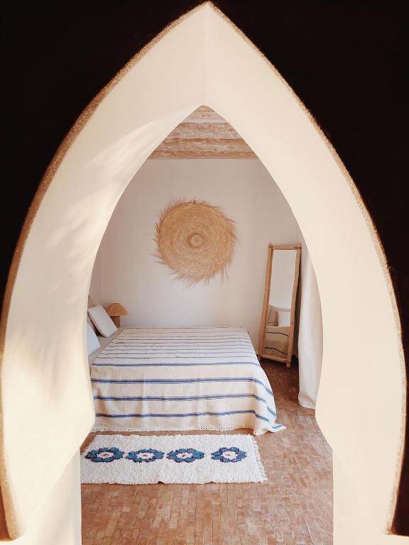 Maison Belhazar - Sala De Reina Con Vista A La Piscina