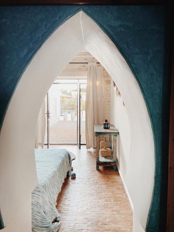 Maison Belhazar - Sala De Reina Con Vista A La Piscina