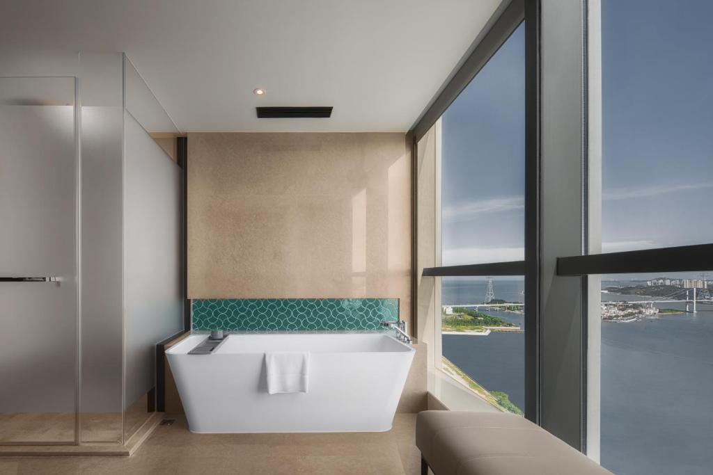 Koupelna v ubytování Shantou Marriott Hotel