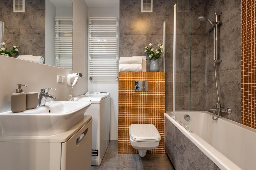 Kúpeľňa v ubytovaní Apartament 24 AbsyntApart Rynek Wrocław