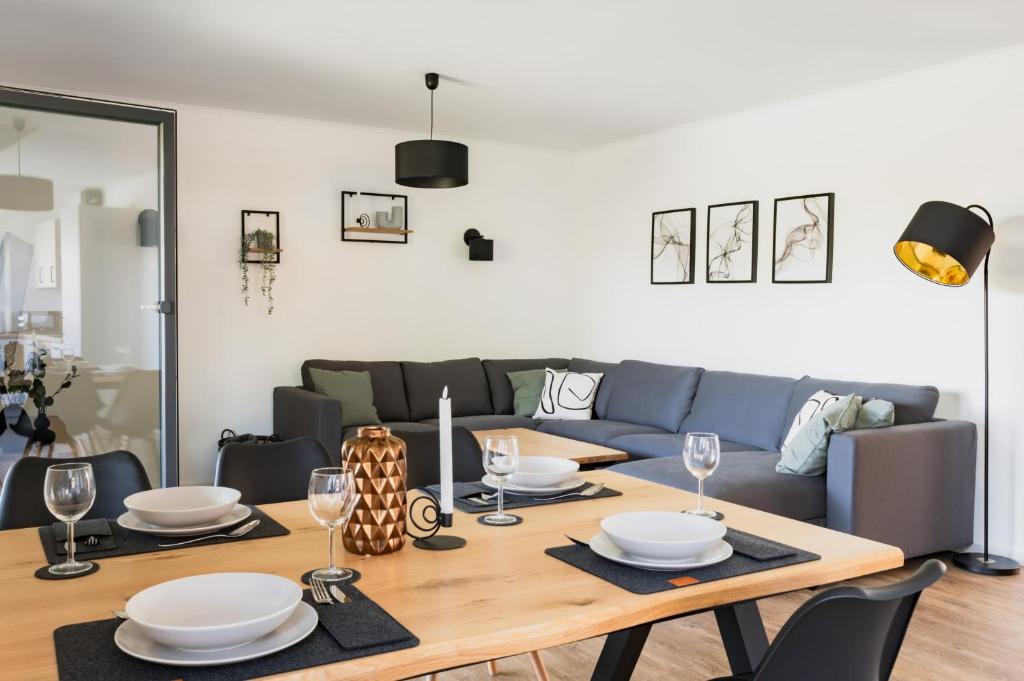 Wohnambiente am See - Apartment With Lake View