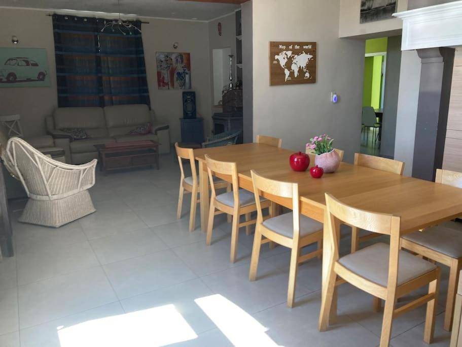 Posezení v ubytování La Casa Kemtio