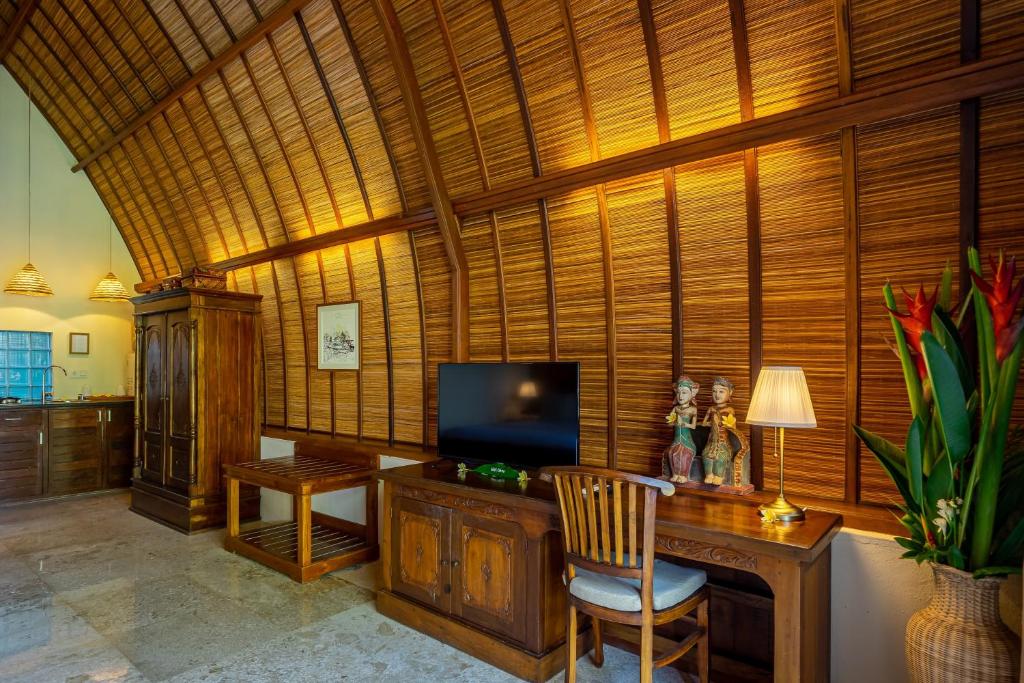 TV a/nebo společenská místnost v ubytování Klumpu Bali Resort